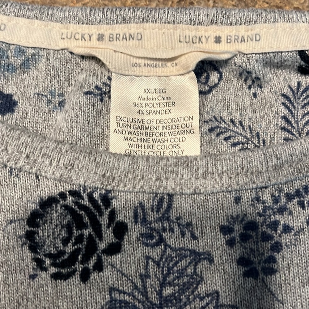 Lucky Brand sweater - Picture 4 of 4